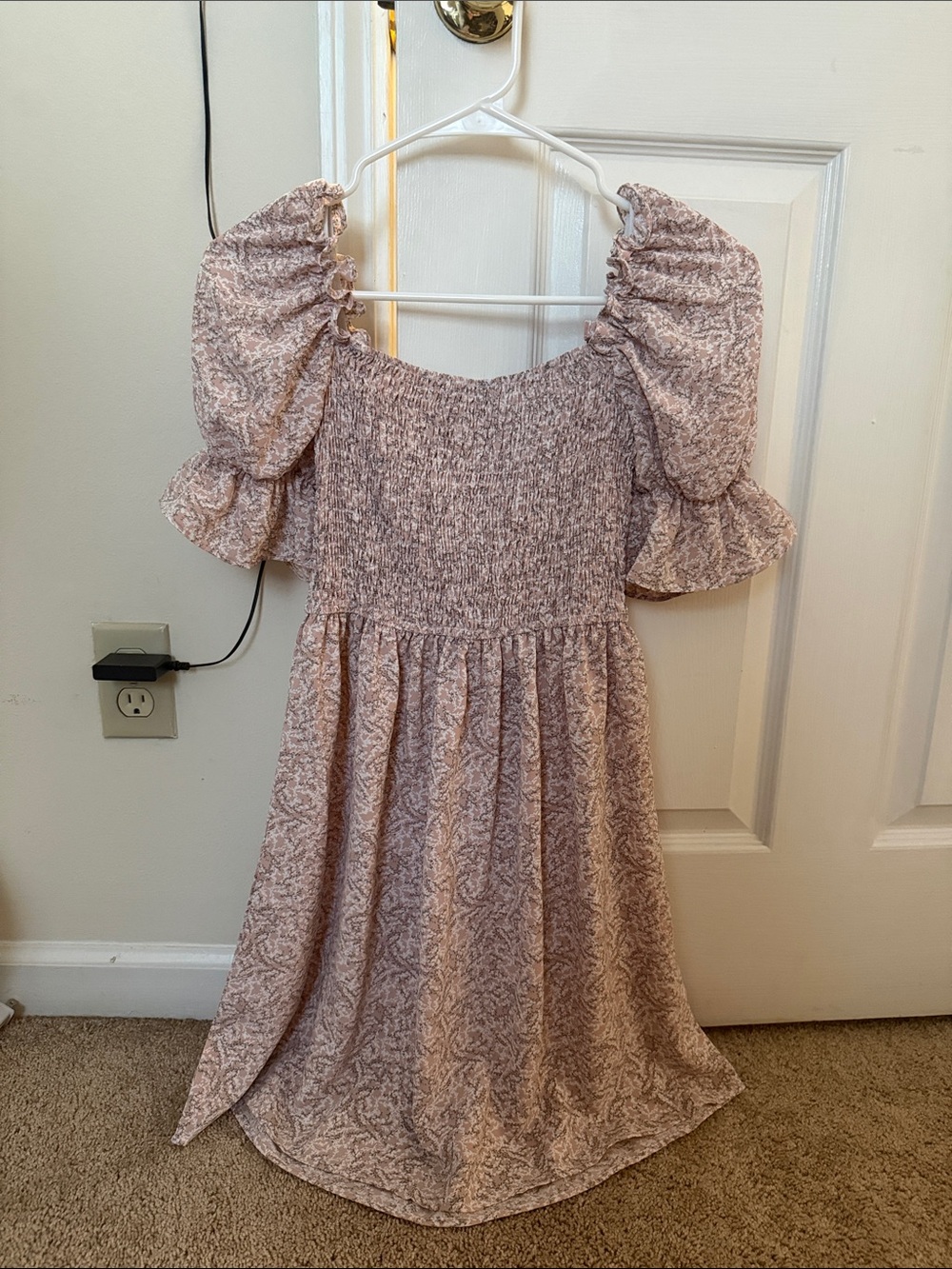 Women’s Puff Sleeve Midi Dress